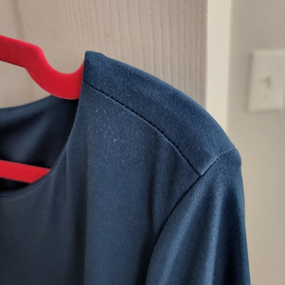 Blue dress - Picture 3 of 7